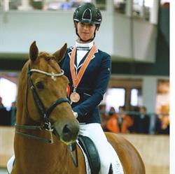 Dressuur en Trainingsstal Laura Zwart, Oosterwolde openingstijden