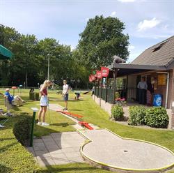 Midgetgolf Elburg, openingstijden