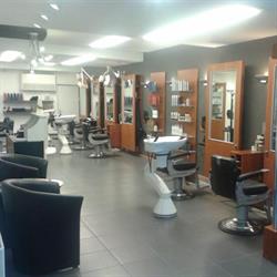 N-JOY hairstyling, Roosendaal openingstijden