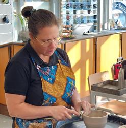 De Pottenbakster, Tilburg openingstijden