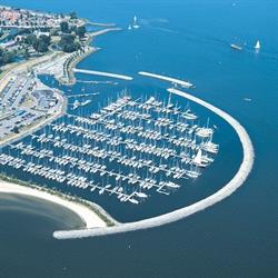 Regatta Center Medemblik, openingstijden