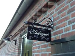 De hoofdzaak 46, Deurne openingstijden