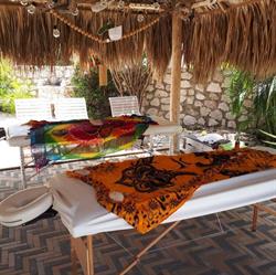 Tropical Life, Made openingstijden