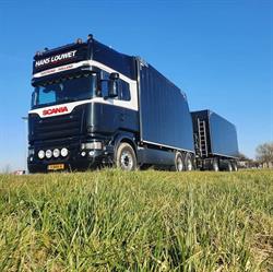 Hans Louwet Transport, Oosteind openingstijden