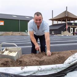 Rinie Bosch, Uden openingstijden