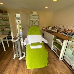 Schoonheidssalon Breukrand, Uden openingstijden
