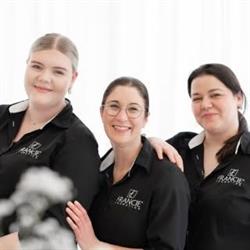 Francie Cosmetics, Terneuzen openingstijden