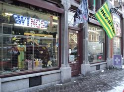 Armystore 'Wings', 's-Gravenhage openingstijden