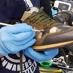 Schoen- & Sleutelmakersbedrijf De Halve Zool, 's-Gravenhage openingstijden