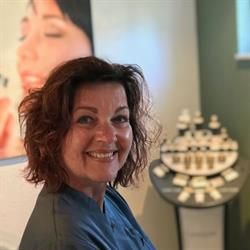 Schoonheidssalon Antoinette, Grootebroek openingstijden