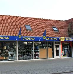 Treffers Geschenkenhuis, Genderen openingstijden