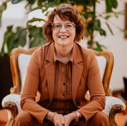 Riet Brouwer, Heerlen openingstijden