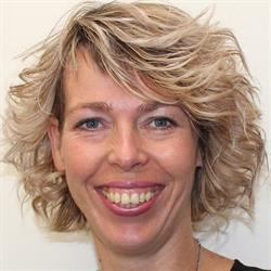 Doevelaar Haarmode, Ysselsteyn, Kapper, Davines, Curls Control, Krullenkapper, Head Spa ?, openingstijden
