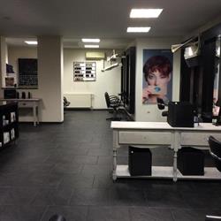 Kapsalon De Knipshop, Leunen openingstijden