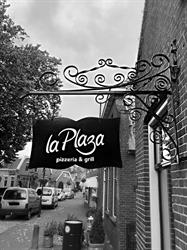 La Plaza, Den Ham openingstijden