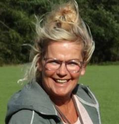 Caroline Hallink, Hellendoorn openingstijden