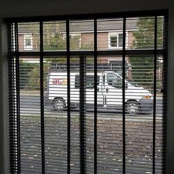 ACB Zonweringen, Lisse openingstijden