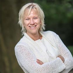 La Luna by Diane (spiritueel coach & business medium, Oldenzaal openingstijden