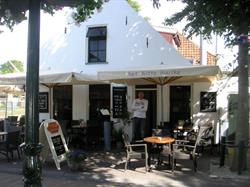 Het Witte Huuske, Midsland openingstijden