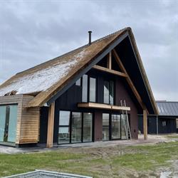 Kempenaar Schildersbedrijf, Eanjum openingstijden