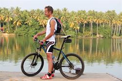 Tropical Cyclist, Breukelen openingstijden