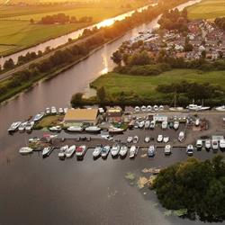 Jachthaven Postma, Nieuwebrug openingstijden