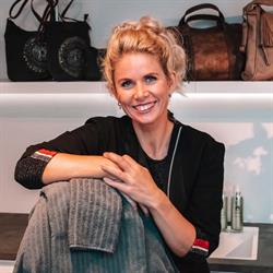 Salon Mimosa, Sint Nicolaasga openingstijden