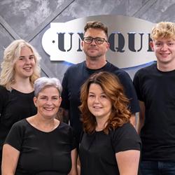 Dames- en Herensalon Unique, Valthermond openingstijden