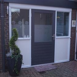 Beauty & Pedicure Fabiènne, Varsselder openingstijden