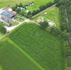 Minicamping en indoor speeltuin D’ELF IEKEN, Elsloo openingstijden