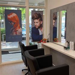 Anja Kapsalon, Bunde openingstijden