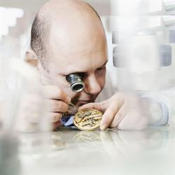 Chronoglide Horlogemaker - Watchmaker, Grootschermer openingstijden