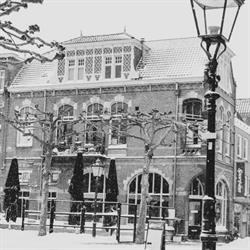 Grand Café Efes Kampen, openingstijden
