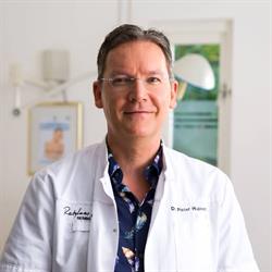 Dokter Hupkens, Berg en Dal openingstijden
