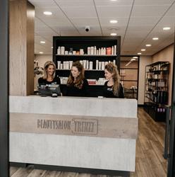 Beautysalon Trenzz, Deurne openingstijden