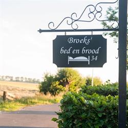 Broeks' bed en brood, Meerkerk openingstijden