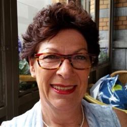 Anja van de Meer Uitvaartverzorging, Hurwenen openingstijden