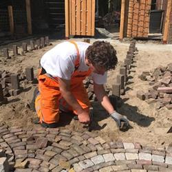 Erik Brouwer Bestratingen, Almere openingstijden