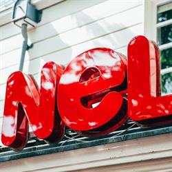 Nel, Amsterdam openingstijden