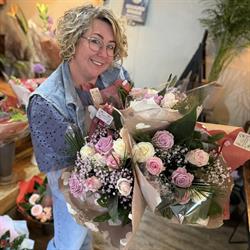 Jessica's Bloemenboetiek, Stadskanaal openingstijden