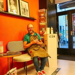 Rene de Kapper ?, Goes openingstijden