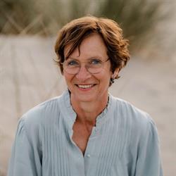 Miranda van steekelenburg, Wateringen openingstijden