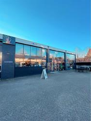 Verf en Behangspeciaalzaak M. v/d Berg, Oisterwijk openingstijden