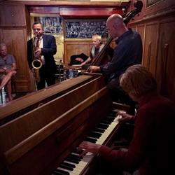 Armando Cairo Music, Amsterdam openingstijden