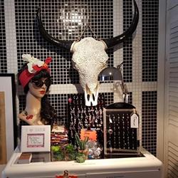 Piercing Sensation 21 jaar DE Piercing Studio in Almere, openingstijden