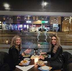Ilona's Kapsalon, Pesse openingstijden
