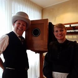 Oud Hollands Entertainment, Zuid-Beijerland openingstijden