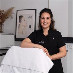 Beauty By Charelle, Schiedam openingstijden