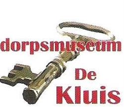 De Kluis, Eext openingstijden