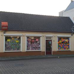 Vugt Toys, Vlijmen openingstijden